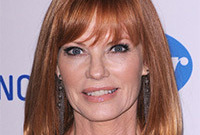 Marg-heleberger-mature-makeup-for-copper-hair-side